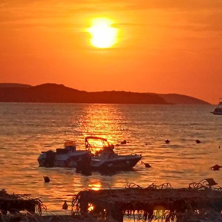 Villa 3 Ishujt Ksamil Dış mekan fotoğraf